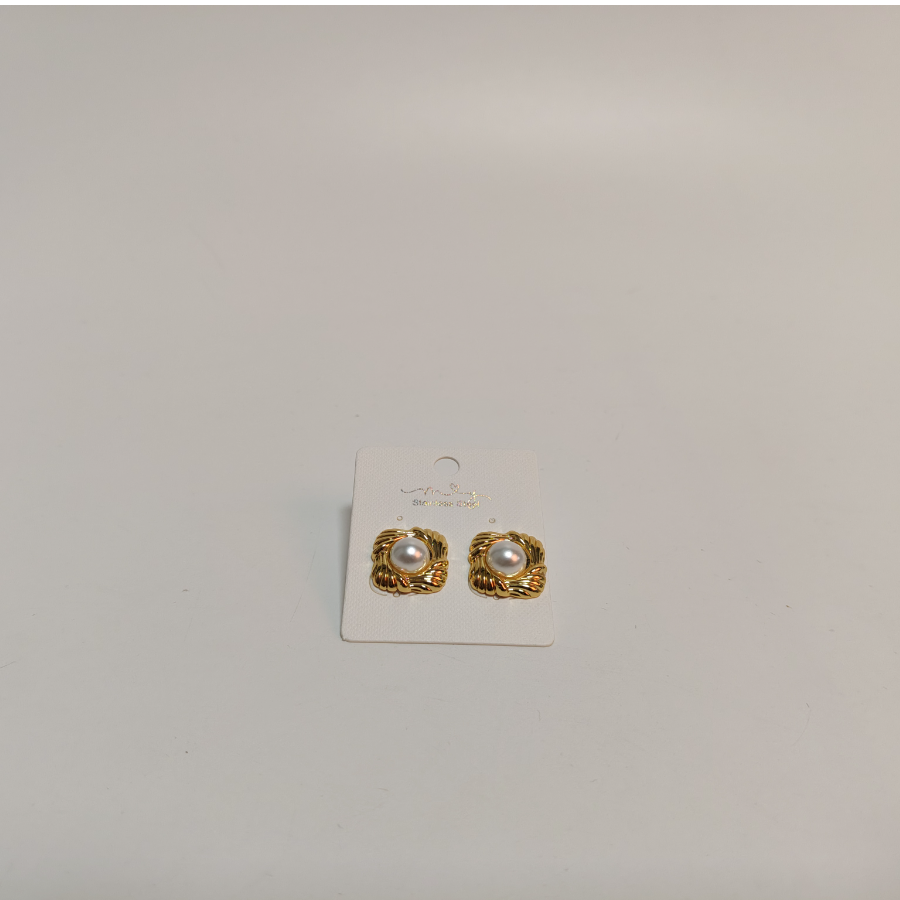 Wholesale Baroque Pearl Earrings Vintage Hollow Circle Design - Detail 1