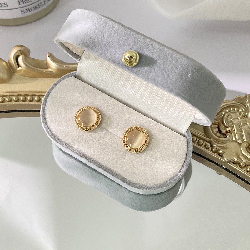 Wholesale Pearl Ear Clips for Women Without Piercing - image 6