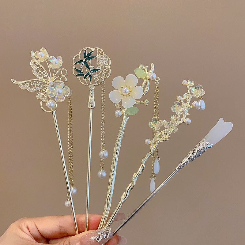 Wholesale Elegant Hanfu Hair Sticks with Tassels and Flowers - image 3