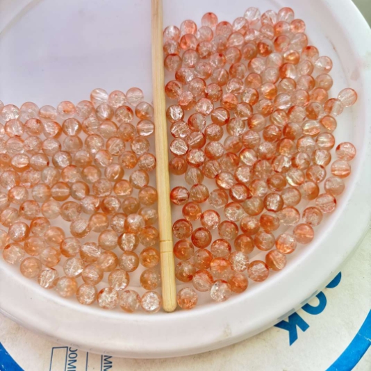 Wholesale UV Color-Changing 8mm Crackle Glass Beads | Factory Direct Bulk Prices | DaYiwu